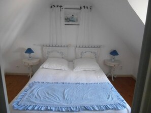 2 bedrooms, iron/ironing board, internet - Homerez - House in Cléden-Cap-Sizun (Cléden-Cap-Sizun)