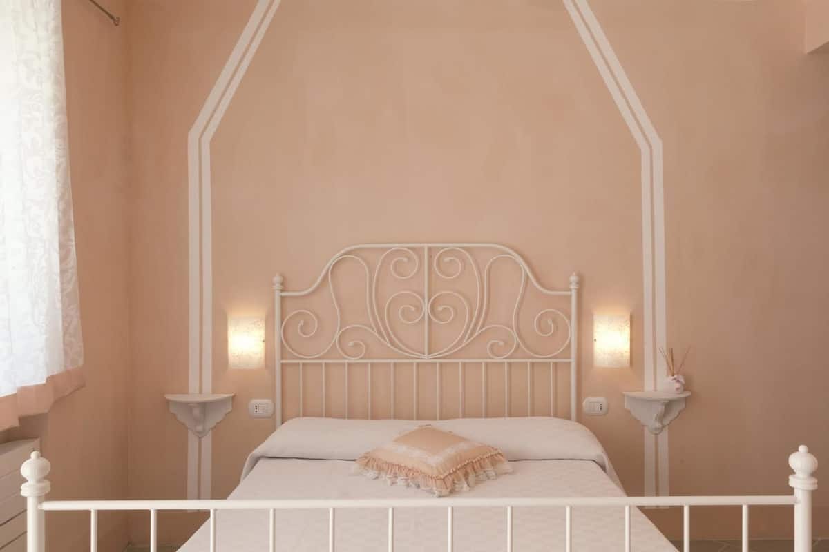 Double Room (pepe bianco & pepe rosa) | Free WiFi, bed sheets