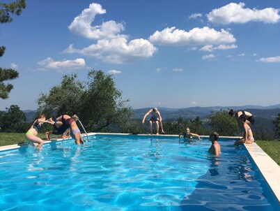 Detached house with park and pool overlooking the Tuscan-Emilian Apennines