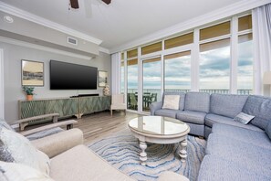 TV - 4 Bedroom Beachfront Luxury Phoenix Orange Beach1601 (Orange Beach)