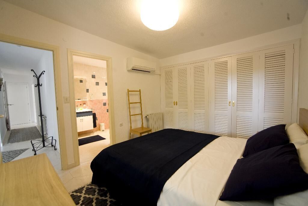 3 chambres, fer et planche à repasser, draps fournis