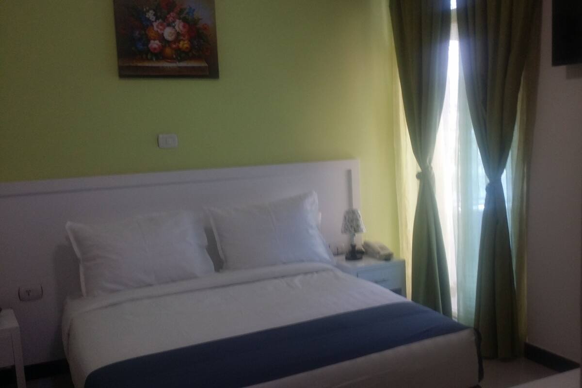 Basic Double Room, 1 Double Bed