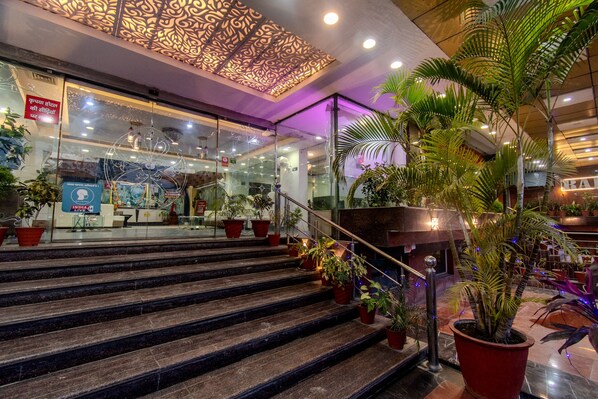 Reception - Hotel Raj Mandir (Haridwar)