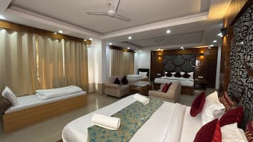 Premier Room | Blackout drapes, soundproofing, free WiFi, bed sheets