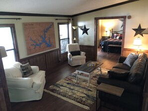 3 habitaciones, tabla de planchar con plancha y wifi gratis 