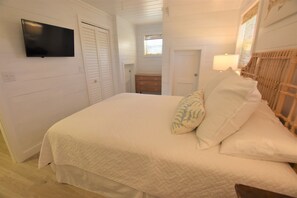 3 soverom, strykejern/-brett, wi-fi og sengetøy