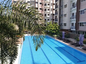 Pool - LUXURY LIVING DAVAO. (Davao)