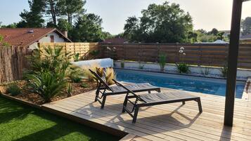 Piscine extérieure, piscine chauffée