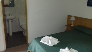 Double Room, Multiple Beds, Non Smoking