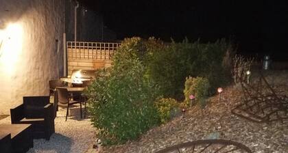 B & B LE JARRIER - ALPES MANCELLES - 2 PERSONNES - CHAMBRE DOUBLE AVEC PETIT DĂJEUNER