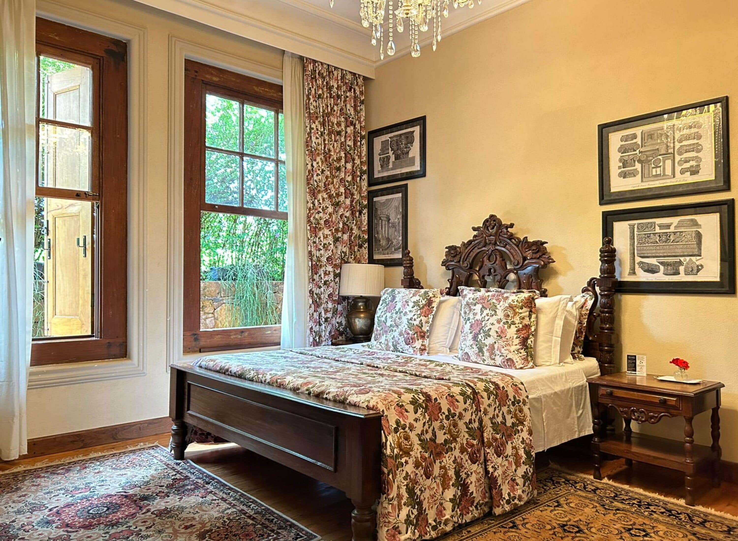 Premium bedding, minibar, free WiFi, bed sheets