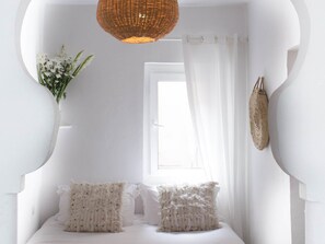 Superior Triple Room, Multiple Beds, Non Smoking (14) | Individually decorated, individually furnished, soundproofing, WiFi