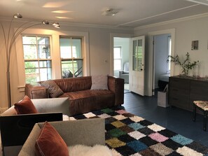 Traditional House, Multiple Beds, Garden View | Living area | TV, Netflix