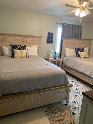 2 bedrooms, iron/ironing board, internet, bed sheets - Sundown A 23 (Pensacola)