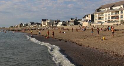 villa 3 étoiles 2Úme ligne mer et plage, parking et jardin clos