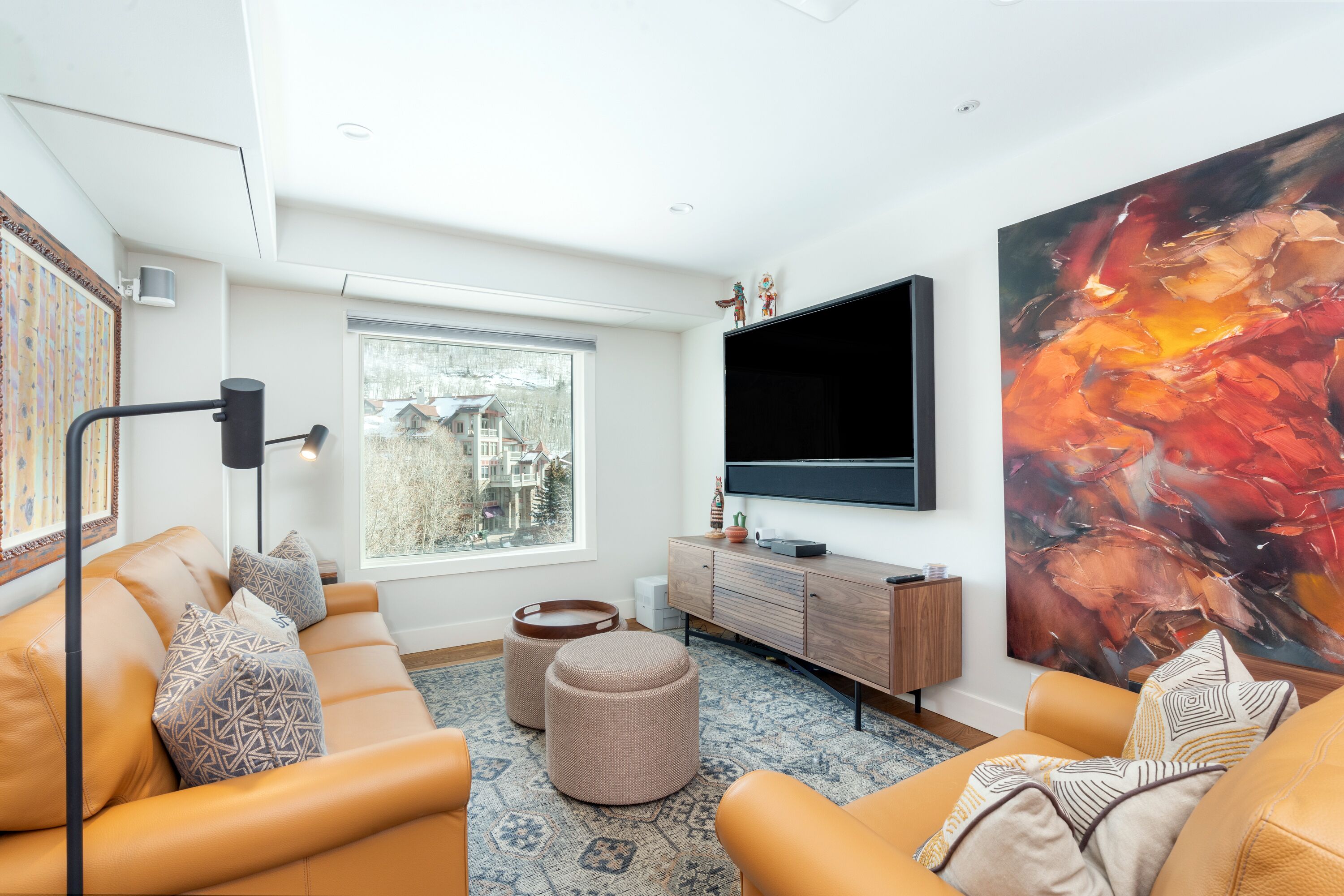 New Spectacular Peaks Penthouse- Ski-in & Ski-out with Amazing Views