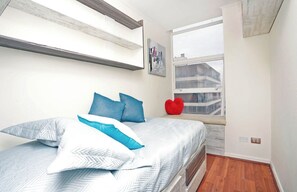 2 chambres, accès Internet, draps fournis