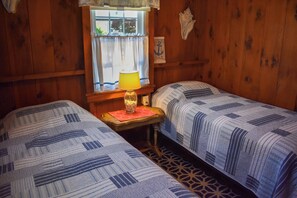 2 室のベッドルーム、WiFi (無料)