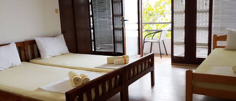 1 多间卧室、WiFi