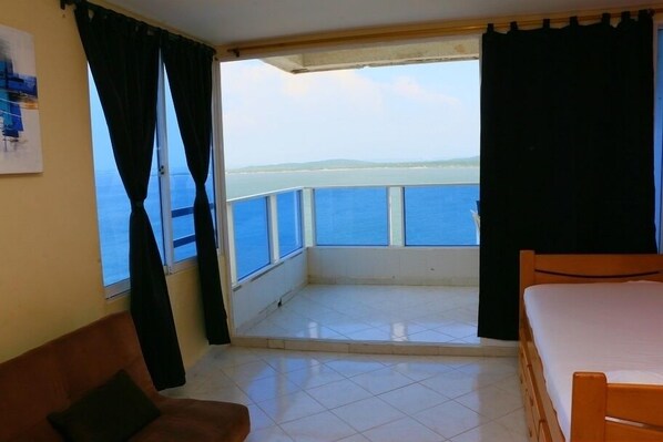 1 chambre, accès au Wi-Fi (inclus), literie fournie