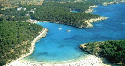 First line apartment with views to the port of Portopetro (Santanyí)