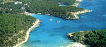 First line apartment with views to the port of Portopetro (Santanyí)