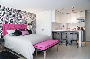 1 bedroom, Internet, bed sheets