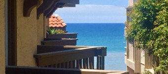 Ocean View from Living Room & porches -last min special for Nov and Dec! 