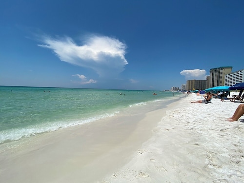 Gulf Coast Paradise! Private Heated Pool w/Natural Gas just installed!