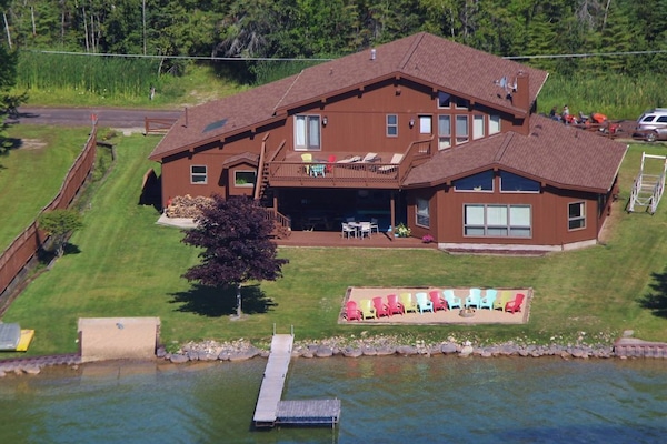 Whispering Cedars Lodge