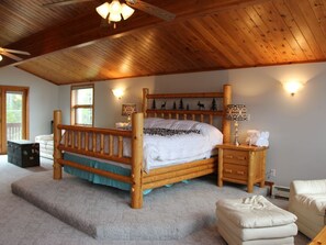 4 bedrooms, WiFi, wheelchair access - Hubbard Lake Waterfront Estate 4 Bedrooms / 4 Bathrooms - 4400 sq ft (Hubbard Lake)