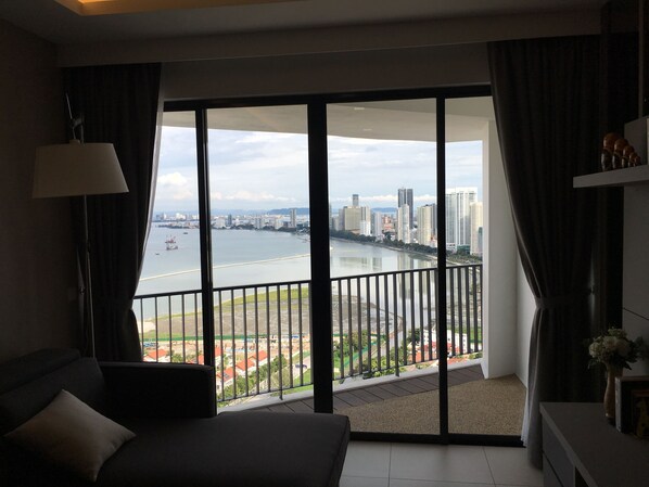 Interior - New designer condo - New promotional offer (Tanjung Tokong)