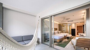 1 bedroom, in-room safe, iron/ironing board, WiFi