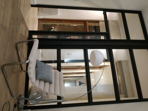 3 Schlafzimmer, Schreibtisch, Bügeleisen/Bügelbrett, Reisekinderbett