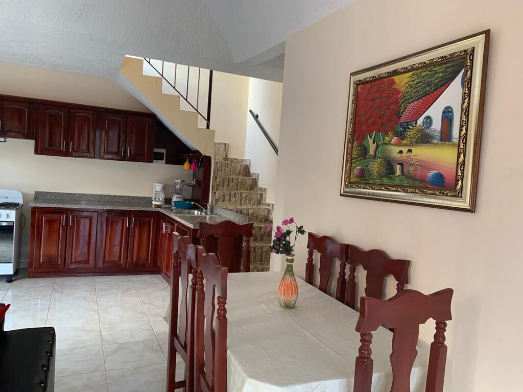 Apartamento clássico, 2 quartos, 2 banheiros, vista para o oceano | Individualmente mobiliados, ferros/tábuas de passar roupa