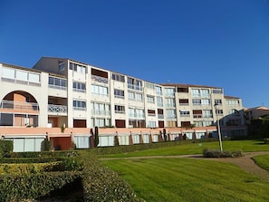 Esterni