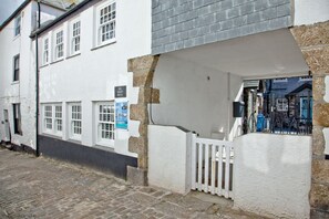 Exterior - The Garth 5* Gold Award Luxury Property (St Ives)