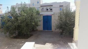 Enceinte de lâhĂ©bergement