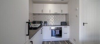 Abbey House Apt A con 1 camera da letto e divano letto