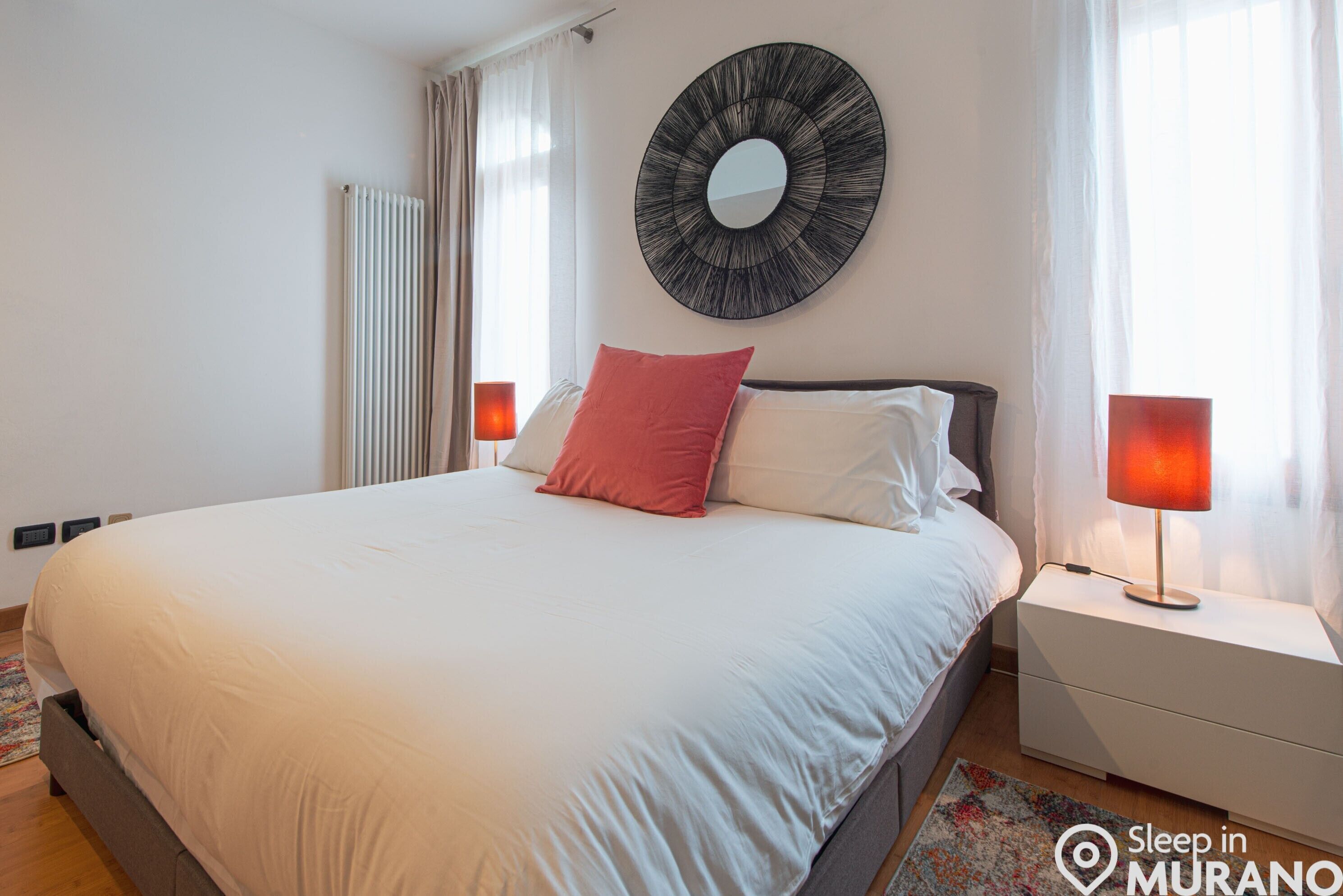 1 chambre, fer et planche à repasser, Wi-Fi gratuit, draps fournis