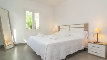 3 sovrum, strykjärn/strykbräda, gratis wi-fi och sängkläder