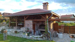Property grounds - Kasteljan, luxury villa near capital of Serbia. (Belgrade)