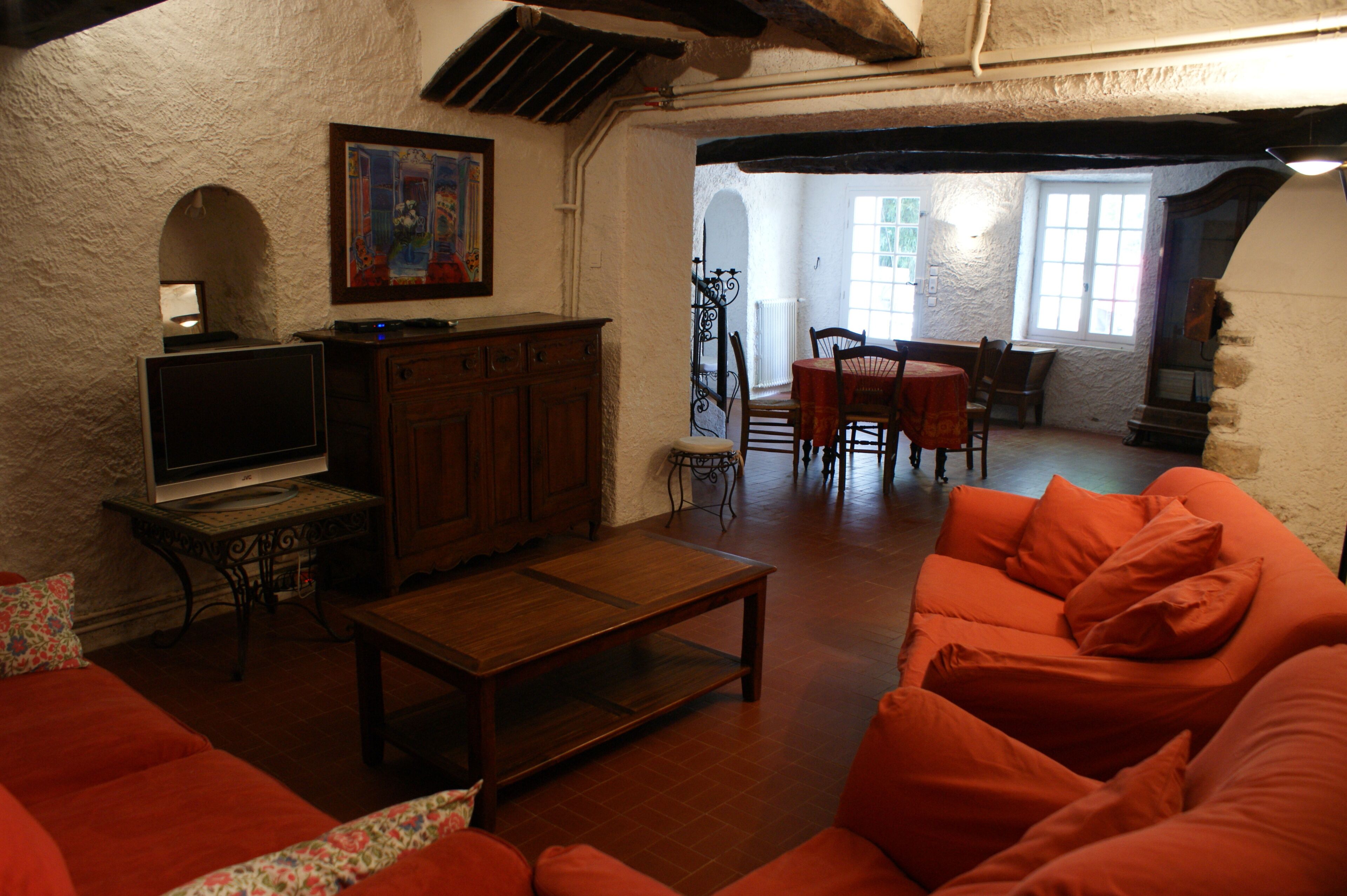 Familienwohnung, 2-8 Personen, In Der Provence Mas 16. Jahrhundert, Pool, Garten, Parkplatz - Bandol