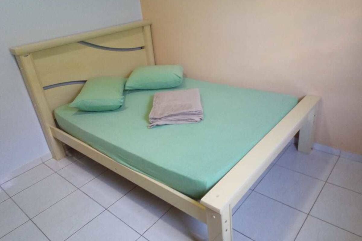 Room (Soneca) | Desk, blackout drapes, iron/ironing board, free WiFi