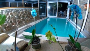 Pool - Villa Cantos del Grillo. Tranquility and peace to spend as a family. (Ingenio)