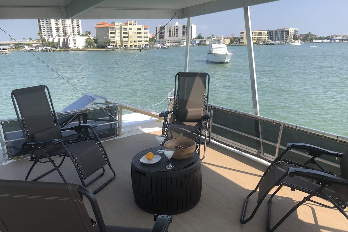 Panoramic Suite, 1 Queen Bed, Ocean View | Terrace/patio