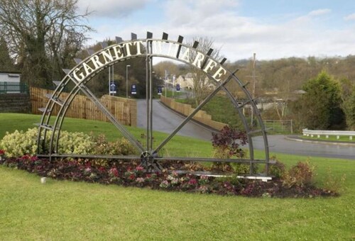 Luxury Riverside House-10 minutes walk from Otley Town Yorkshire Free Parking