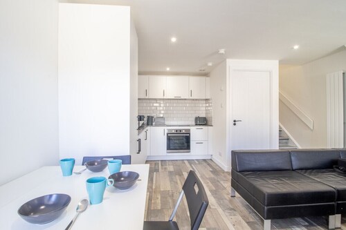 Abbey House Apartment B