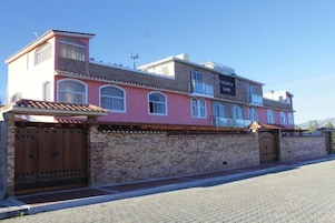 Fachada de la propiedad
