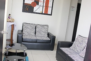 Family Suite, 2 Bedrooms, Multiple Beds | Hypo-allergenic bedding, in-room safe, individually decorated